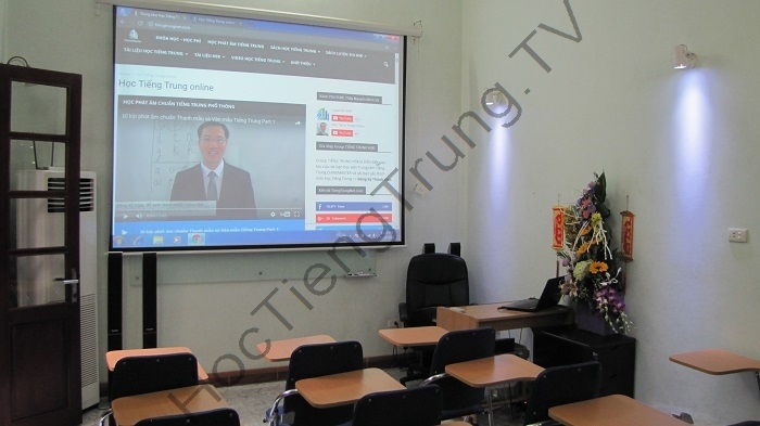 hoctiengtrung.tv hinh anh lop hoc 36